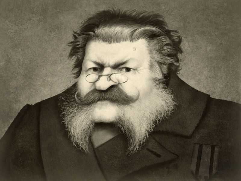 File:1600px-Dylan McKlennan.jpg